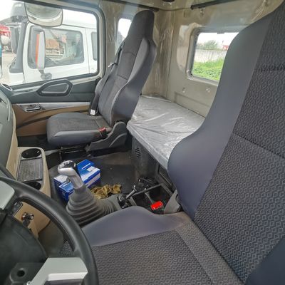 Reifenentwurf Rohrloser 400 PS-Dump Truck mit Shacman-Fahrzeugteilen und 600 L Kraftstoffbehälter
