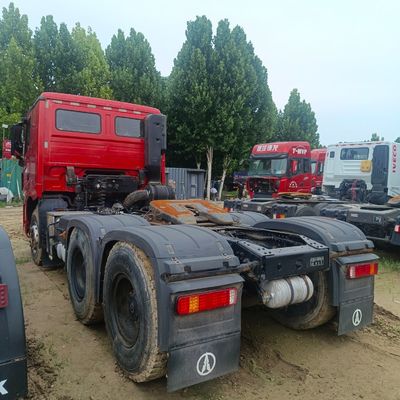 Hydraulisches Lenksystem und Leistungshilfssitze ≤ 5 in einem Beiben 6X4 Schwerlastwagen
