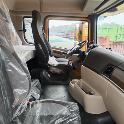 Sinotruk Delong Dump Truck 8X4 mit hydraulischer Lenkung und starker Motorkapazität