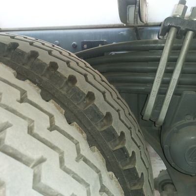 Vollzahlung Sinotruk Chassis Betonmischer mit hydraulischem Servolenkungssystem