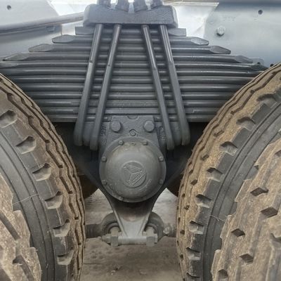 Sinotruk Betonmischfahrzeug für Schwerlastbau mit 10245x2496x3450m Größe