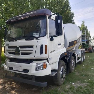 Schwerlastbetonmischfahrzeug Steyr mit hydraulischer Steuerung und Leistungshilfe