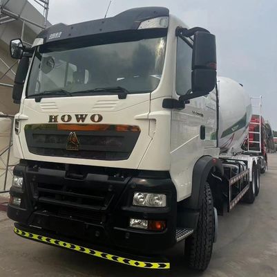 Sinotruk Hydraulic Steering Betonmischer-Chassis für Nutzlastanwendungen von 30 Tonnen