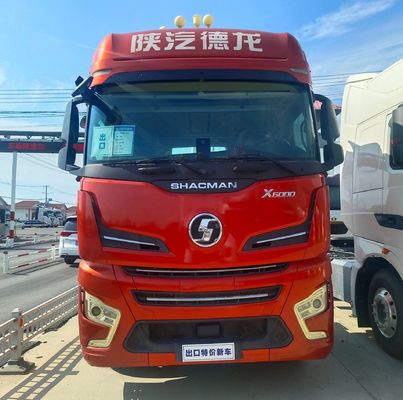 Euro5/Euro6 Shaanxi Automobile Delong X6000 Diesel-Traktionsfahrzeug mit 1000L Tank