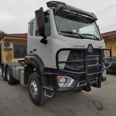Verkauf HOWO 371HP 6X4 Traktorfahrzeuge Gebrauchtfrachtfahrzeuge Handgetriebe