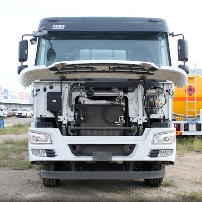 8x4 Antriebsmodus Sinotruk Chassis Zementmischer mit hydraulischer Lenkung und Leistungshilfe