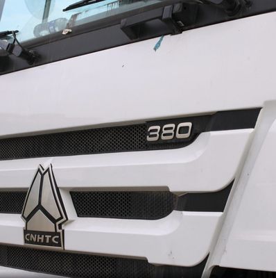 Sinotruk Zementmischfahrzeug mit Reifen und Hydrauliklen Lenkungssystem