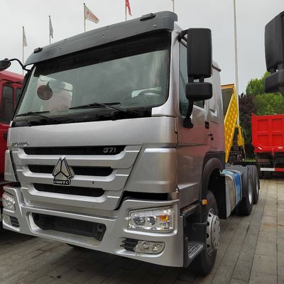 Sinotruk Chassis Schwerlastschleppmaschine mit hydraulischem Abwurf und einer Kapazität von 40 t