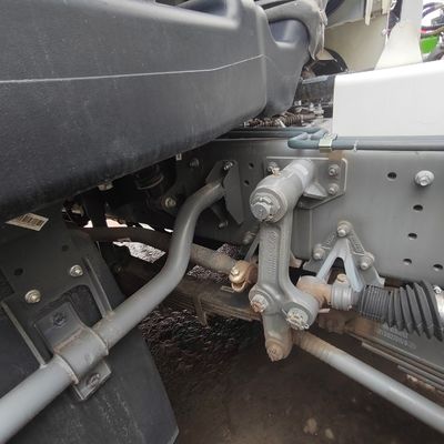 6X4 Nx 8m3 Sinotruk Schwerlastbetonmischer mit 8 Hubraum