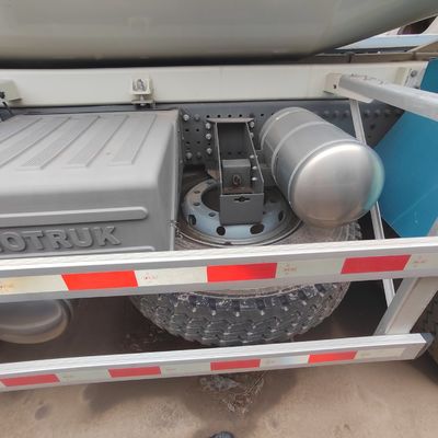 6X4 Nx 8m3 Sinotruk Schwerlastbetonmischer mit 8 Hubraum