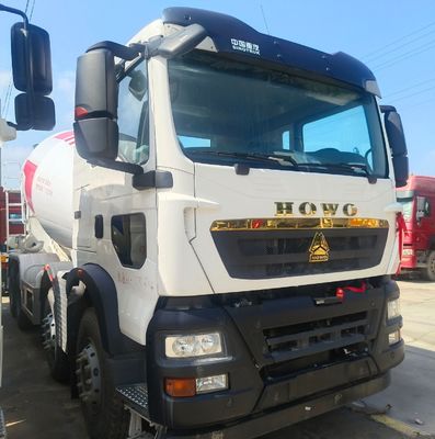 Industrieller Mischwagen mit hydraulischem Lenksystem und 8 Hubraum für das Mischen