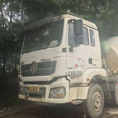 Sinotruk 8m3 Diesel Agitator Lastwagen mit hydraulischer Lenkung