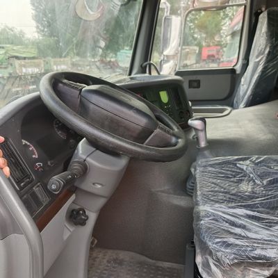 Nationaler Schwerlastwagen HOWO 6X4 8X4 Zementmischer 10m3 22m3 Geschätzte Lieferzeit