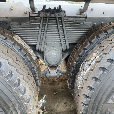 Nationaler Schwerlastwagen HOWO 6X4 8X4 Zementmischer 10m3 22m3 Geschätzte Lieferzeit