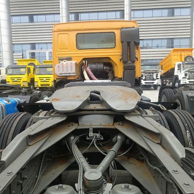 2024 Leistungsfähiger Traktor mit Luftfederungssitz ZZ4257N3247E1H 1 Jahr Nachverkaufsservice