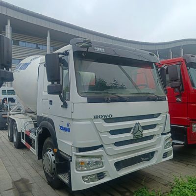 Sinotruk Chassis HOWO 12m3 Selbstbetonmischer für schwere Baumaschinen