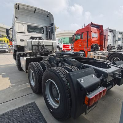 Multifunktionaler Schleppwagentransporter mit Hydrauliklenkung und Sinotruk-Chassis