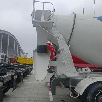 12m3 Zementmischer mit hydraulischer Steuerung und Leistungshilfe