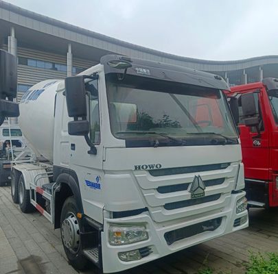 Reifen 12m3 Betonmischer mit Sinotruk-Chassis und Schwerlast ZZ1257N3647N1