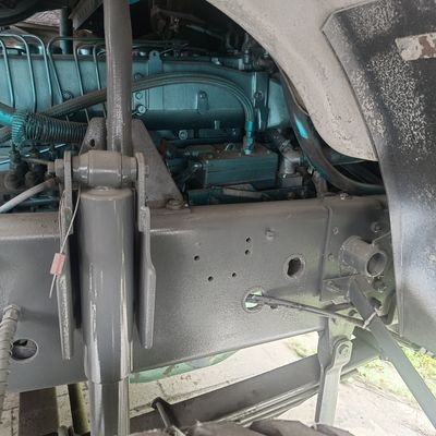 Reifen Schwerlast 12m3 Zementmischer mit Sinotruk-Chassis und Leistungshilfe