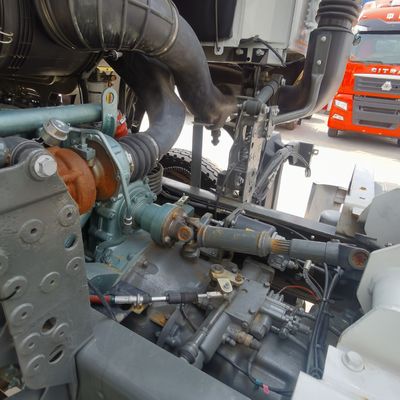 Kraftunterstützte Lenkung schwerer Mischfahrzeuge mit Reifen und Euro 3-Emissionsnorm
