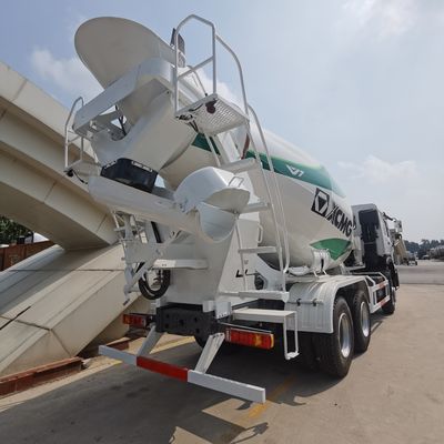 Fahrzeug mit Mixer-Tank mit individueller Anforderung und Batterie für das elektrische System 2X12V/165ah
