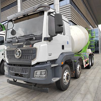 Betonmischmaschine Sinotruk Chassis Agitator Lkw mit Hydrauliklenkung