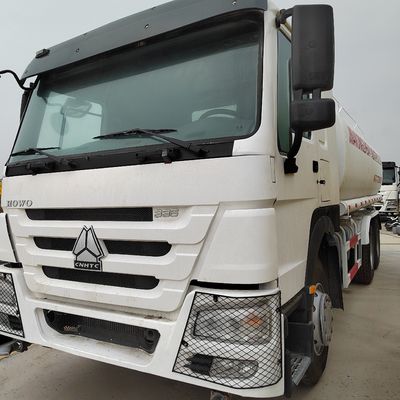 Sinotruk Chassis 20tons Gebraucht HOWO 6X4 Wasserlieferwagen Wasserbehälter Lkw mit Reifen