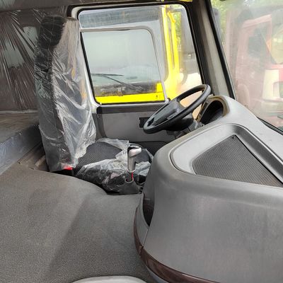 Sinotruk-Wasserlieferwagen mit Fahrgestell für den Transport von sauberem Trinkwasser