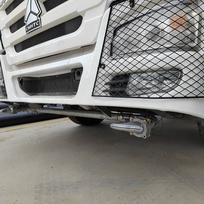 20m Sup3 Kohlenstoffstahl-Ladebüro HOWO Wasserlieferwagen für Schwerlasttransport