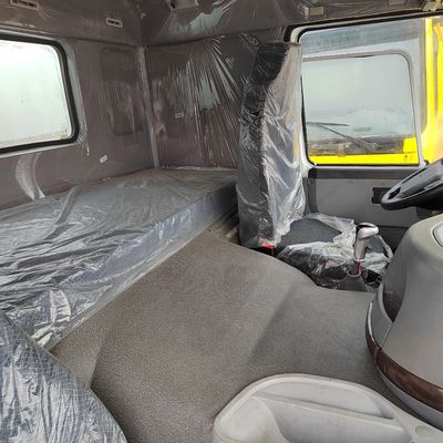 20m Sup3 Kohlenstoffstahl-Ladebüro HOWO Wasserlieferwagen für Schwerlasttransport