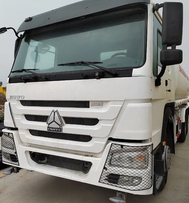 Sinotruk HOWO 6X4 Wasserlieferwagen für schwere Fahrzeuge mit Euro 3-Emissionsstandard