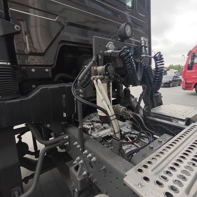 2024 Sinotruk Schwerlastfahrzeug Off-Road Hydraulic Steering Mining Truck hohe Motorkapazität