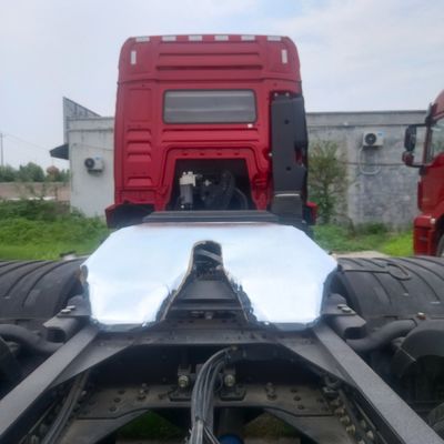 Shaanxi Automobile Delong 6X4 Diesel-Traktor-Lkw mit langlebiger Carbon-Stahl-Ladebox