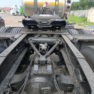 Hohe Nachfrage Jh6 Transport 6X4 Traktoren Lastwagen Gebraucht Dieselfrachtfahrzeuge