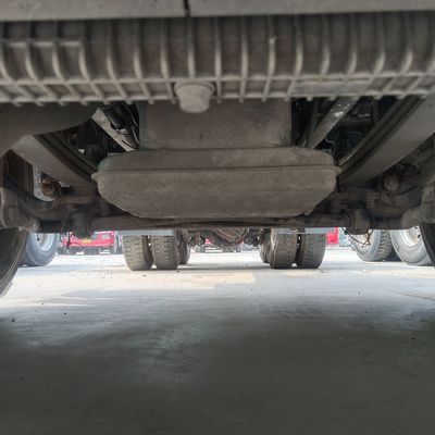 Verkaufsfreigabe Jh6 6X4 Traktor Gebrauchtgasfrachtwagen mit hoher Ladekapazität
