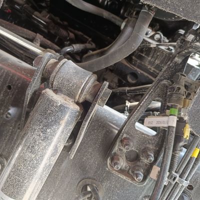 580 PS Dongfeng Tianlong 6X4 6X2 LNG-Traktions-Transportwagen mit Paketgröße 2024