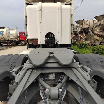 Zweitgebrauchter Sinotruck HOWO 6X4 CNG-Truck für Ihre Transportlösung