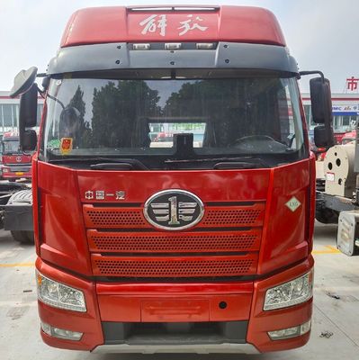 CA4250P66M25T1E6 Liberation J6p Traktionstransportfahrzeug 6 * 4/4 * 2/6 * 2 Gebrauchttraktor