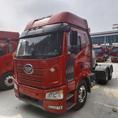 Verkäufe von Reifengas 6X4 Transportfahrzeug mit Handgetriebe und Carbonstahlfrachtbox