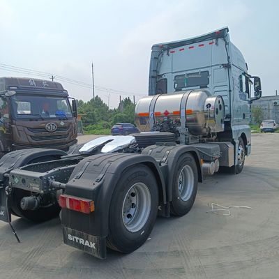 630 PS 6*4 2024 Shandeka G7h LNG-Traktor für den Transport von 8,25 m*2,55 m*3,96 m Ladung