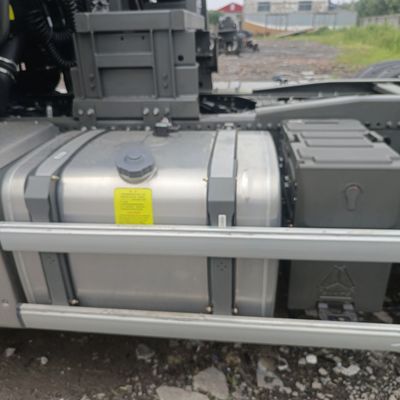 Shandeka Traktionsfahrzeug 390 PS Dieselmotor 6*4/4*2/6*2 mit individueller Anfrage