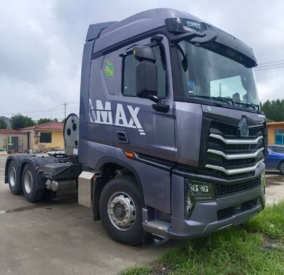 2024 Sinotruk HOWO LNG Traktorkopf für Ferntransport Größe 7,81m*2,53m*3,98m