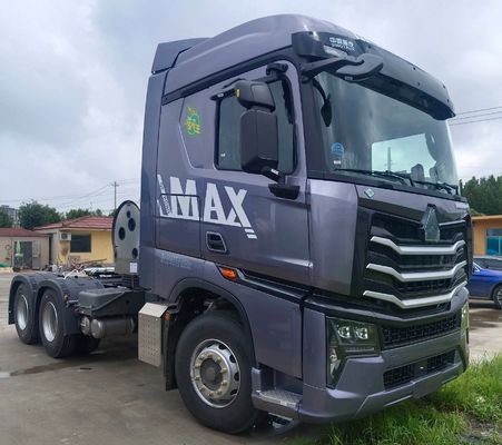 2024 Chinesischer Schwerlastwagen HOWO LNG540HP Automatikgetriebe Traktor Transportfahrzeug