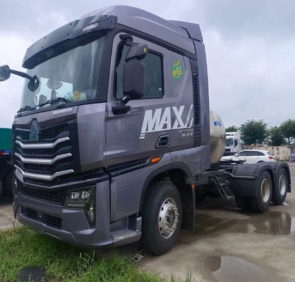 2024 Chinesischer Schwerlastwagen HOWO LNG540HP Automatikgetriebe Traktor Transportfahrzeug