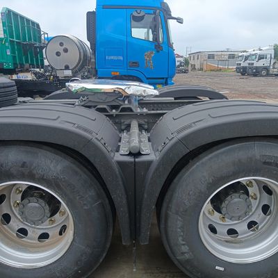 Nationale Schwerlastlastwagen Max HOWO LNG Automatisches Getriebe Schleppwagen Rückerstattungen