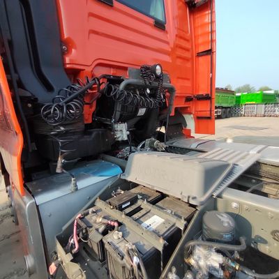 Handgetriebe Typ Gebraucht Sinotruck HOWO 6X4 CNG Traktor für Ihre Anforderungen
