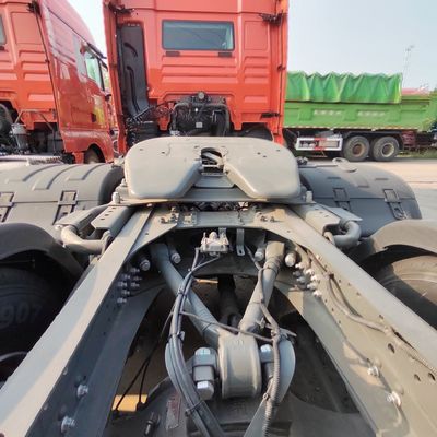 Handgetriebe Typ Gebraucht Sinotruck HOWO 6X4 CNG Traktor für Ihre Anforderungen