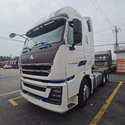 Natürlicher Luftsauger Sinotruk 6X4 Schwerlastwagen Ihre ultimative Transportlösung