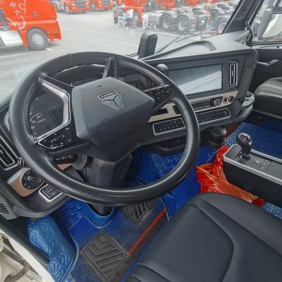 Natürlicher Luftsauger Sinotruk 6X4 Schwerlastwagen Ihre ultimative Transportlösung